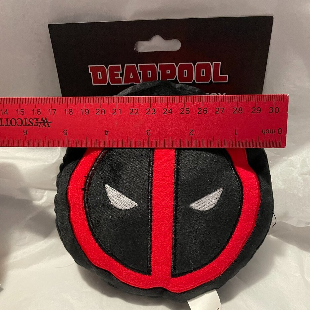 Plush Dog Toy 2 Piece Deadpool And Pink Snail - Picture 3 of 4